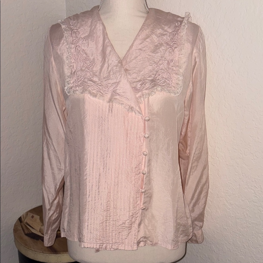 Elegant Pink Women's Blouse